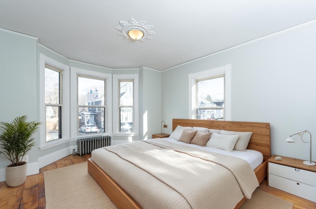 25 Race Street Haverhill, MA 01830 - Photo 13 of 34