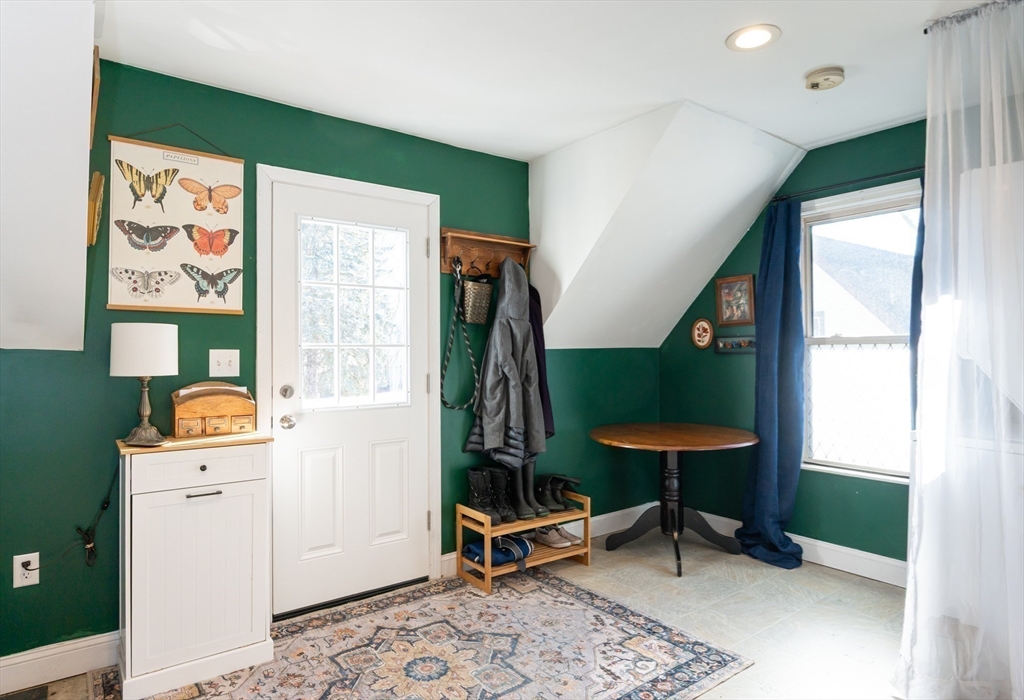 25 Race Street Haverhill, MA 01830 - Photo 17 of 34