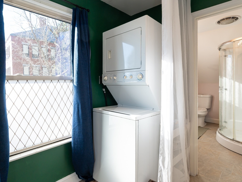 25 Race Street Haverhill, MA 01830 - Photo 20 of 34