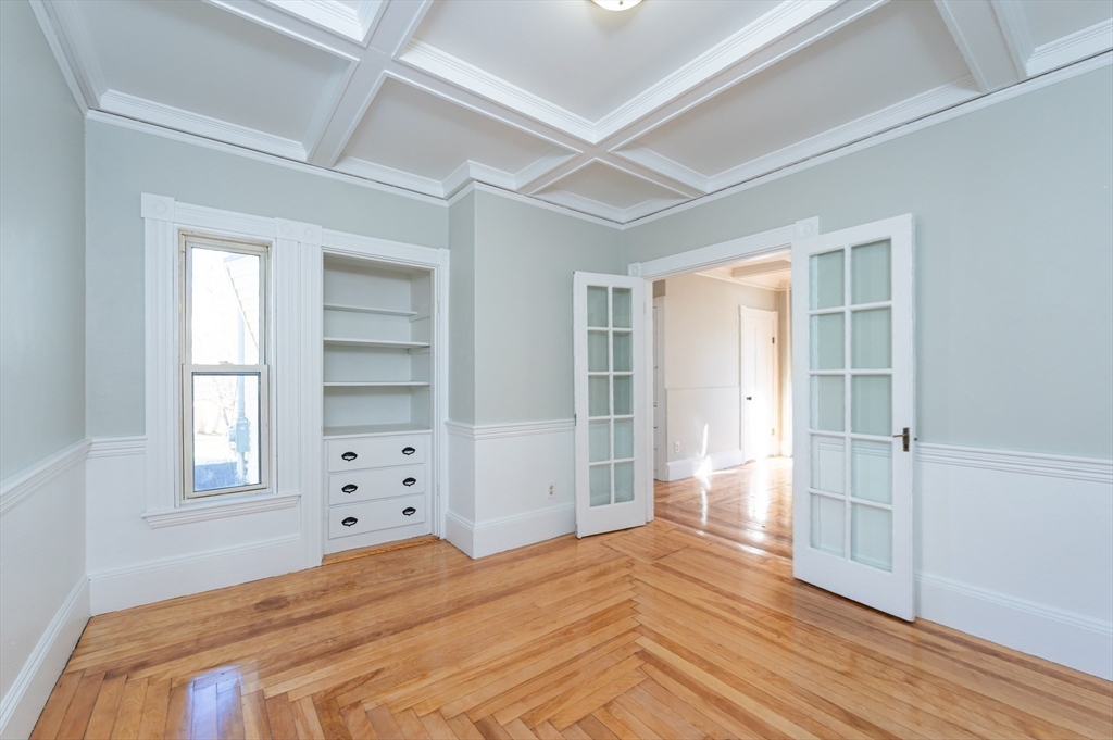 25 Race Street Haverhill, MA 01830 - Photo 10 of 34