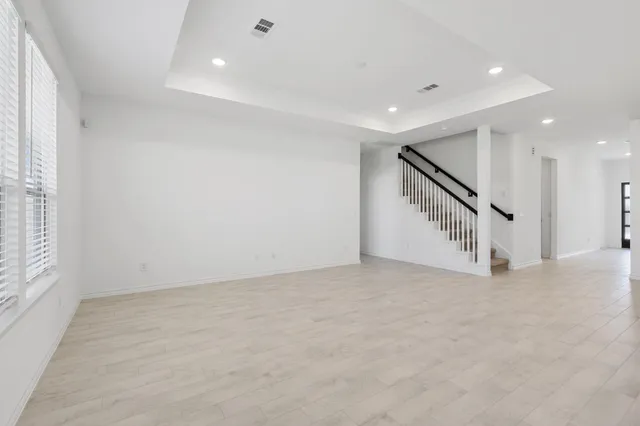 $355,250 | 438 Turtle Creek Drive, Dayton, TX 77535