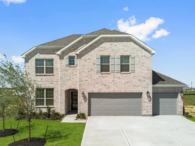 $355,250 | 438 Turtle Creek Drive, Dayton, TX 77535