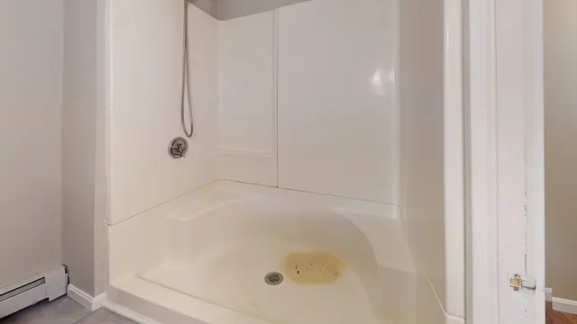 $4,395 | 310 Lowell Street, Unit 1, Somerville, MA 02145