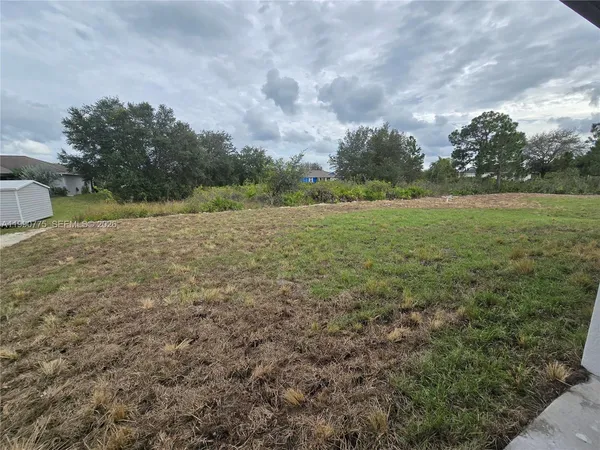 $2,300 | 4626 Connie Avenue North, Lehigh Acres, FL 33971