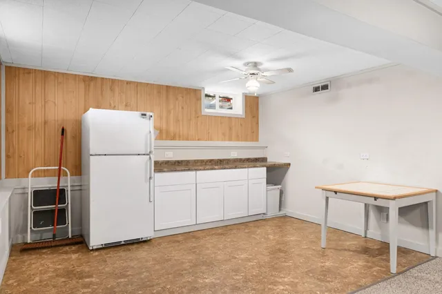 $350,000 | 1538 12th Avenue West, Shakopee, MN 55379