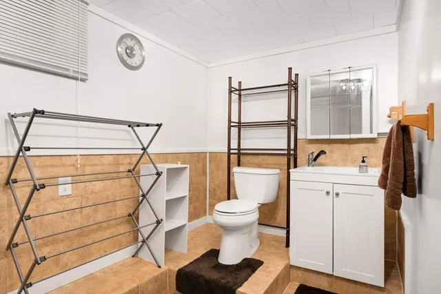 $350,000 | 1538 12th Avenue West, Shakopee, MN 55379