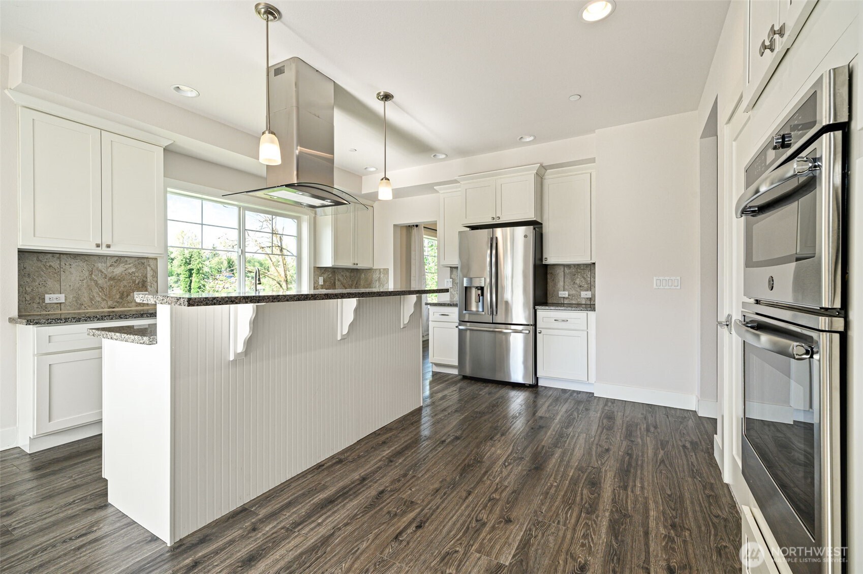 7663 South 132nd Street Seattle, WA 98178 - Photo 13 of 30