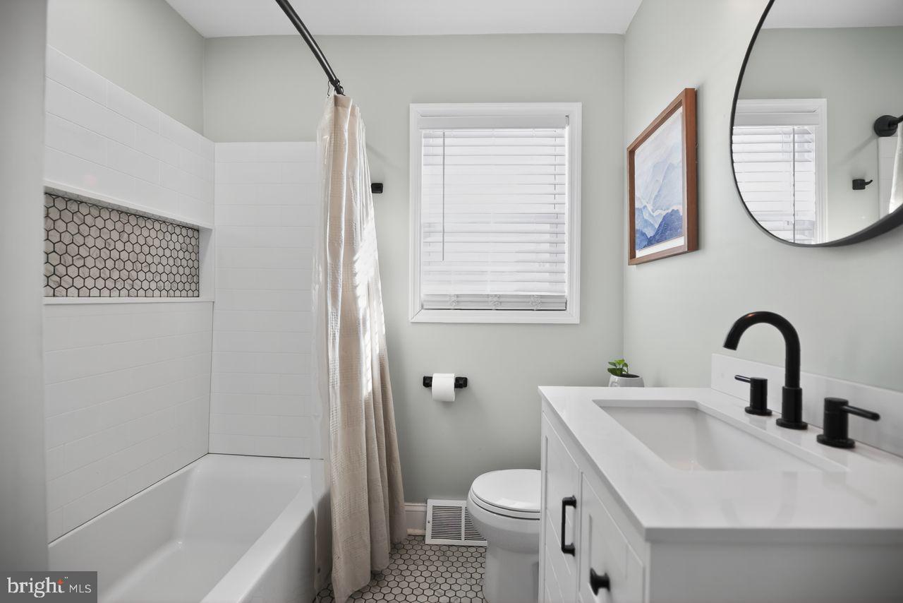 10 Elinor Avenue Stratford, NJ 08084 - Photo 25 of 32