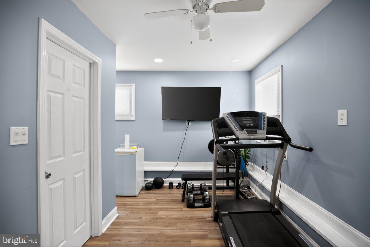 10 Elinor Avenue Stratford, NJ 08084 - Photo 27 of 32