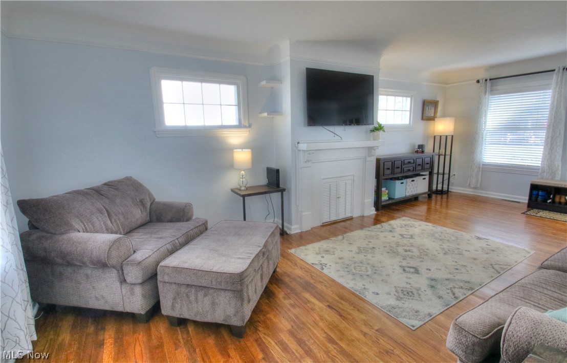1424 Gordon Road Lyndhurst, OH 44124 - Photo 6 of 35 Gallery Image 6