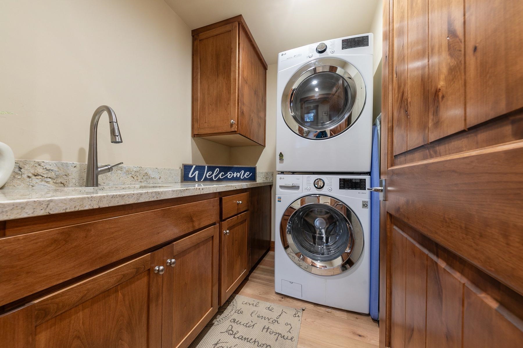 14141 Tyrol Road Truckee, CA 96161 - Photo 23 of 28