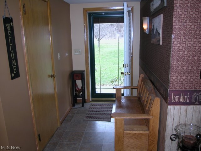 3237 Burbank Road Wooster, OH 44691 - Photo 4 of 25 Gallery Image 4