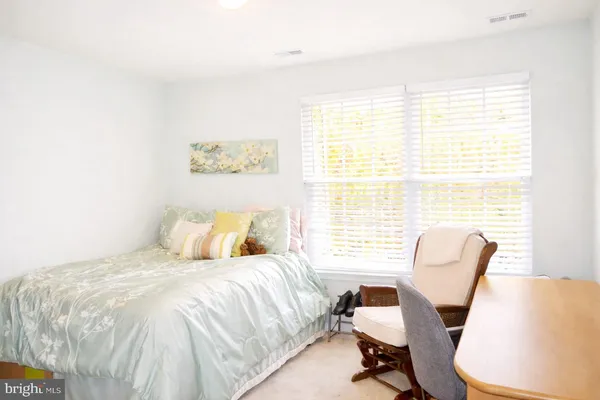 $2,200 | 102 Red Bud Lane, Mantua, NJ 08051