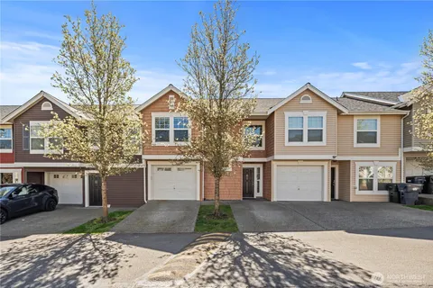 $385,000 | 1012 109th St Court East, Unit 71, Tacoma, WA 98445
