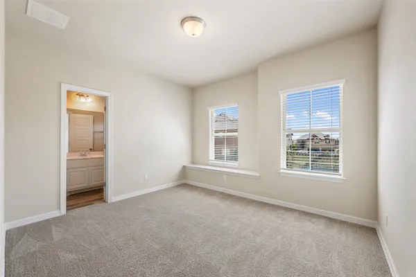 $349,900 | 2202 Dillon Pond Lane, Unit B, Pflugerville, TX 78660