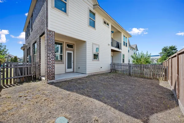 $349,900 | 2202 Dillon Pond Lane, Unit B, Pflugerville, TX 78660