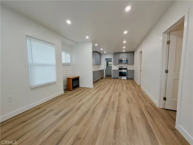 $615,000 | 121 West 84th Street, Los Angeles, CA 90003
