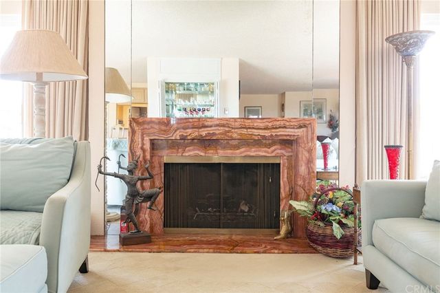 $2,250,000 | 703 Esplanade, Unit 3, Redondo Beach, CA 90277