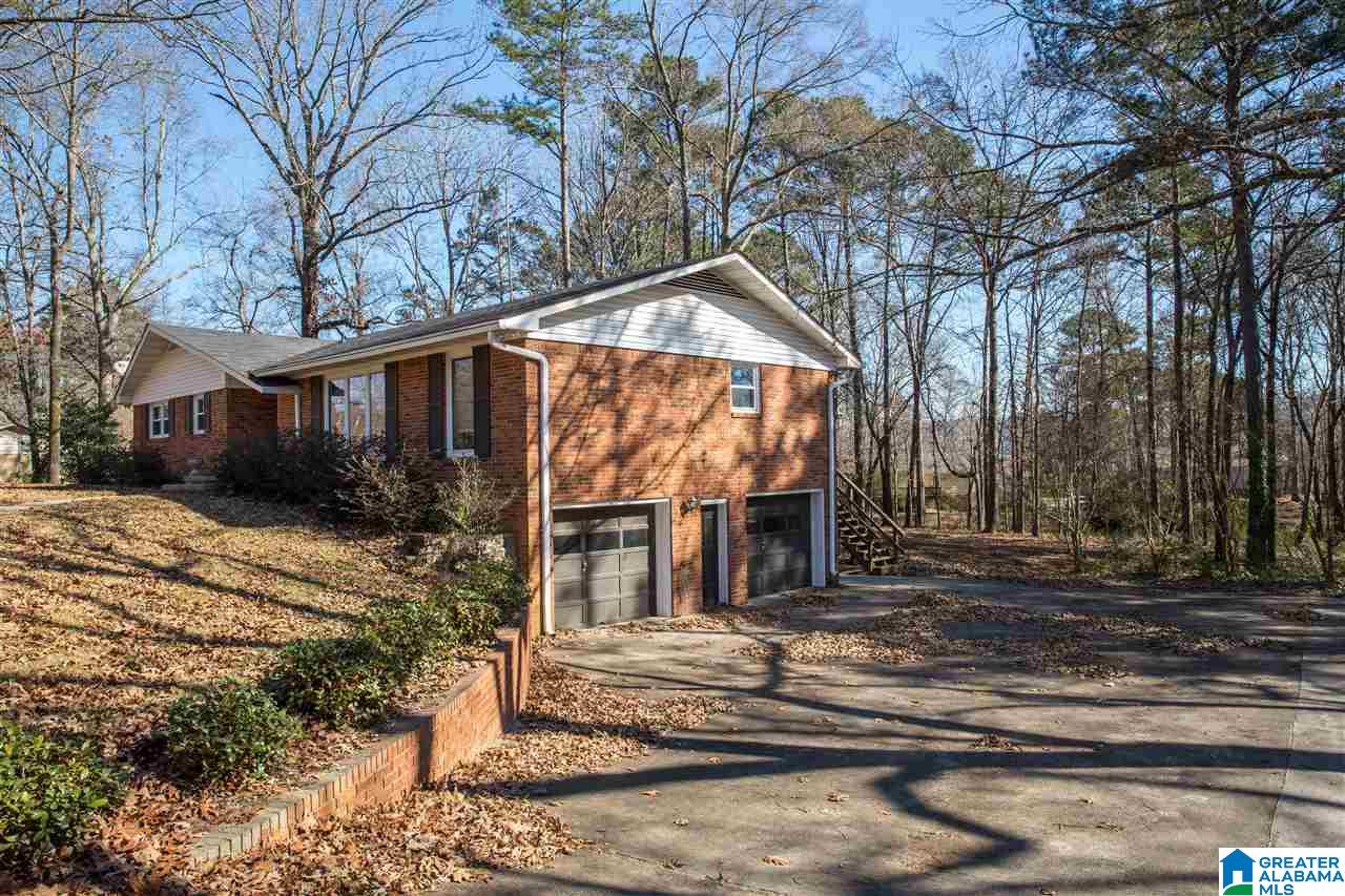 1783 Indian Hill Road Pelham, AL 35124 - Photo 4 of 37
