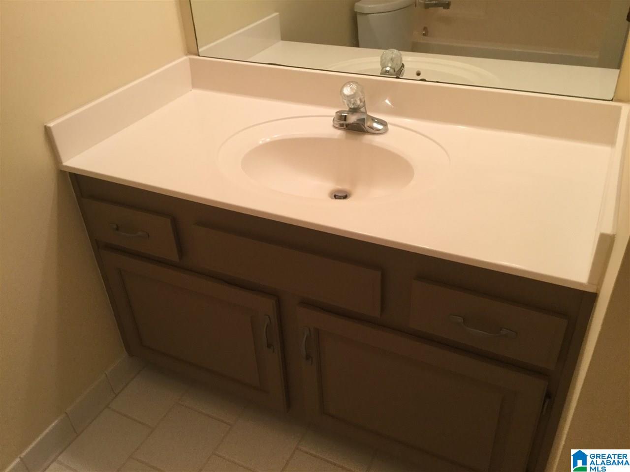 136 Pebble Lane Alabaster, AL 35007 - Photo 18 of 33
