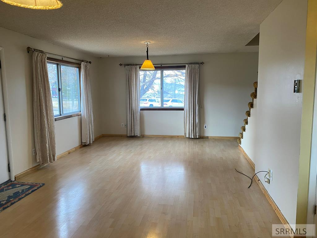 24707 Highway 93 Challis, ID 83226 - Photo 18 of 75