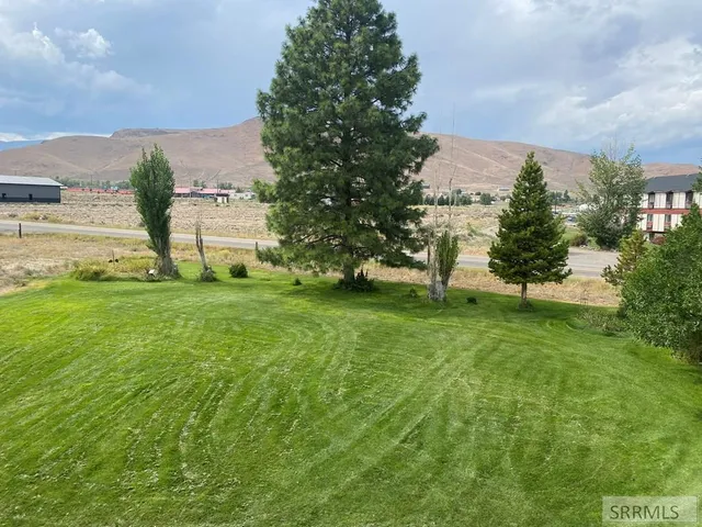 $596,000 | 24707 Highway 93, Challis, ID 83226