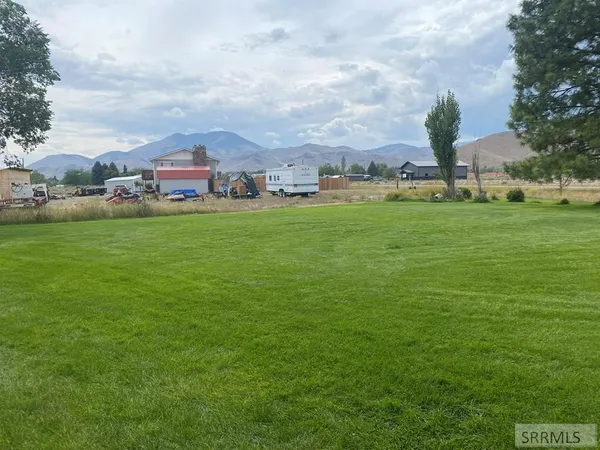$596,000 | 24707 Highway 93, Challis, ID 83226