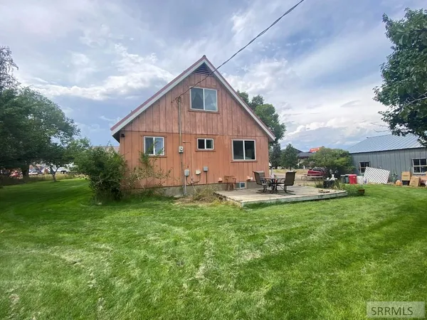 $596,000 | 24707 Highway 93, Challis, ID 83226