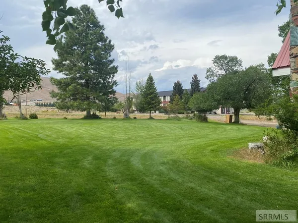 $596,000 | 24707 Highway 93, Challis, ID 83226