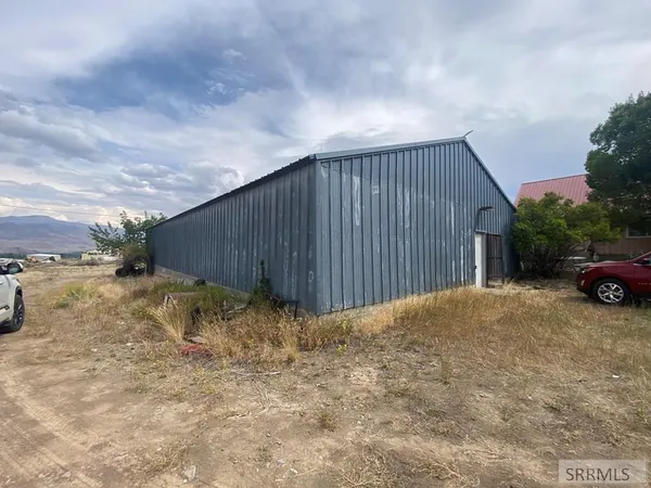 $596,000 | 24707 Highway 93, Challis, ID 83226