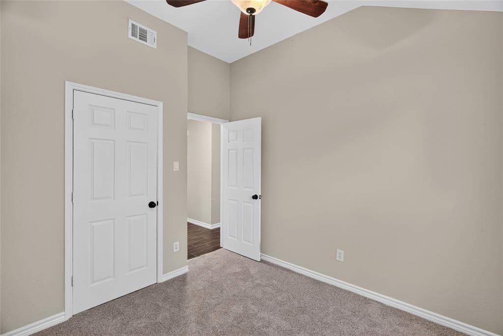 2134 Ridgecliff Drive Keller, TX 76248 - Photo 13 of 25 Gallery Image 13