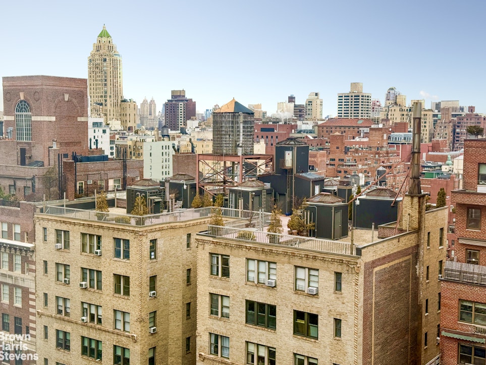 190 East 72nd Street, Unit 21B Manhattan, NY 10021 - Photo 19 of 22