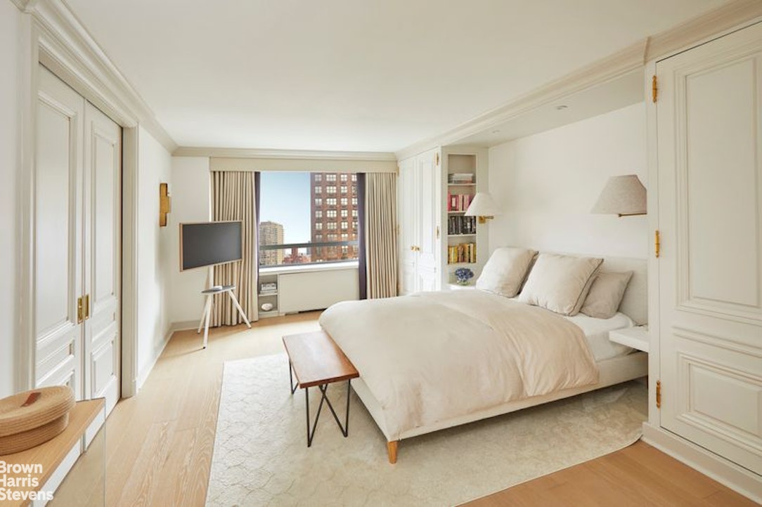 190 East 72nd Street, Unit 21B Manhattan, NY 10021 - Photo 9 of 22