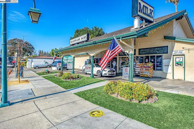 $1,495,000 | 297 Del Valle Court, Pleasanton, CA 94566