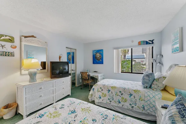 $2,400 | 1605 South Us Highway, Unit D106, Jupiter, FL 33477