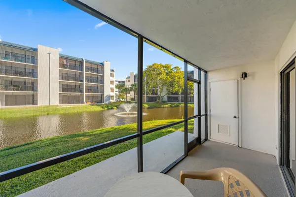 $2,400 | 1605 South Us Highway, Unit D106, Jupiter, FL 33477