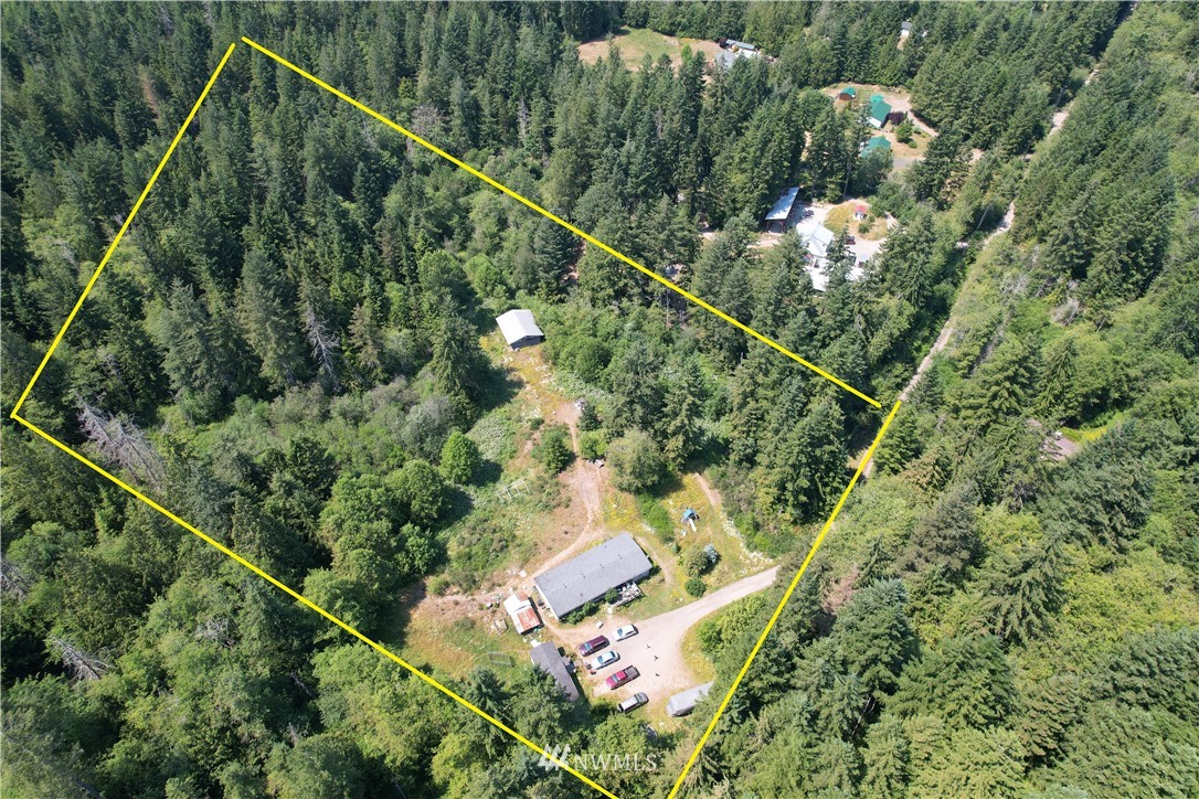 605 Raptor Lane Northwest Seabeck, WA 98380 - Photo 5 of 25 Gallery Image 5