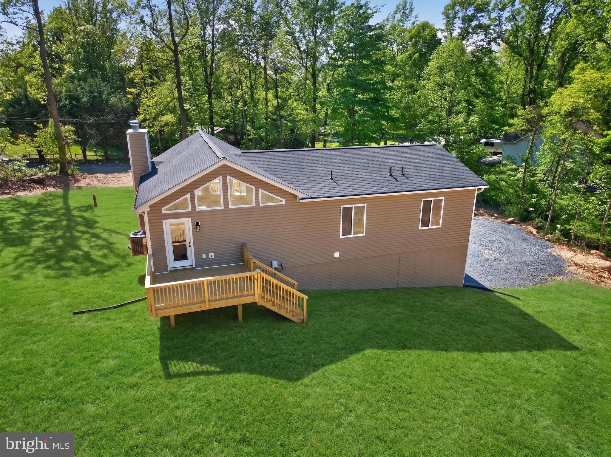 600 Highridge Road Front Royal, VA 22630 - Photo 5 of 54