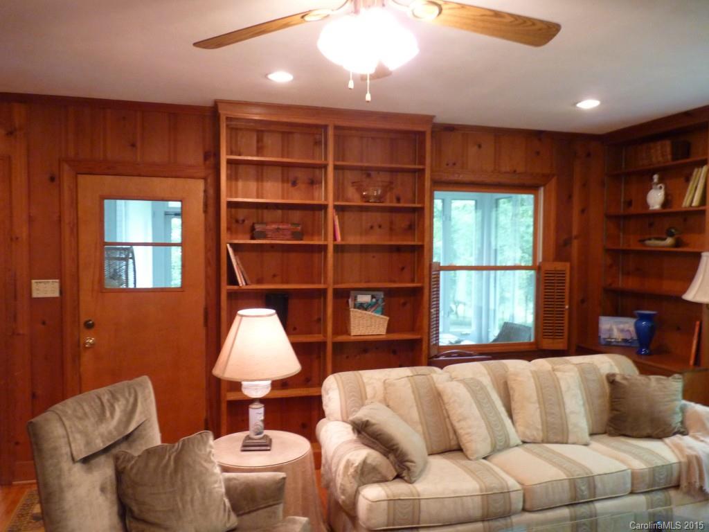 553 Concord Road, Unit 2 Davidson, NC 28036 - Photo 12 of 24 Gallery Image 12
