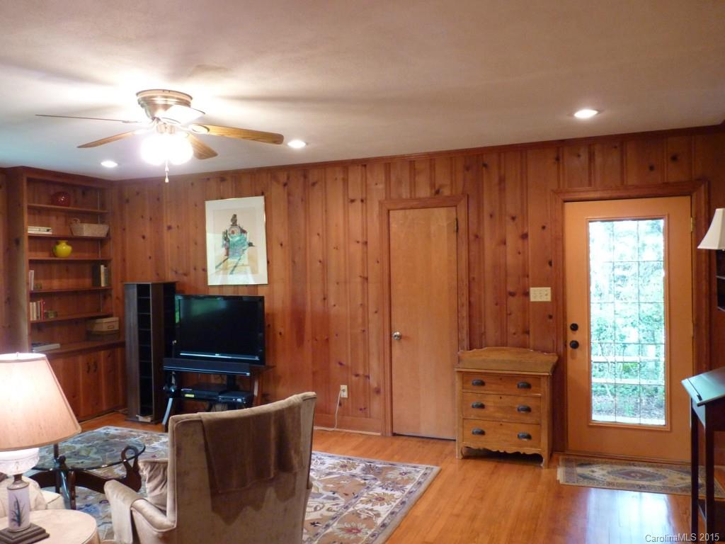 553 Concord Road, Unit 2 Davidson, NC 28036 - Photo 13 of 24 Gallery Image 13