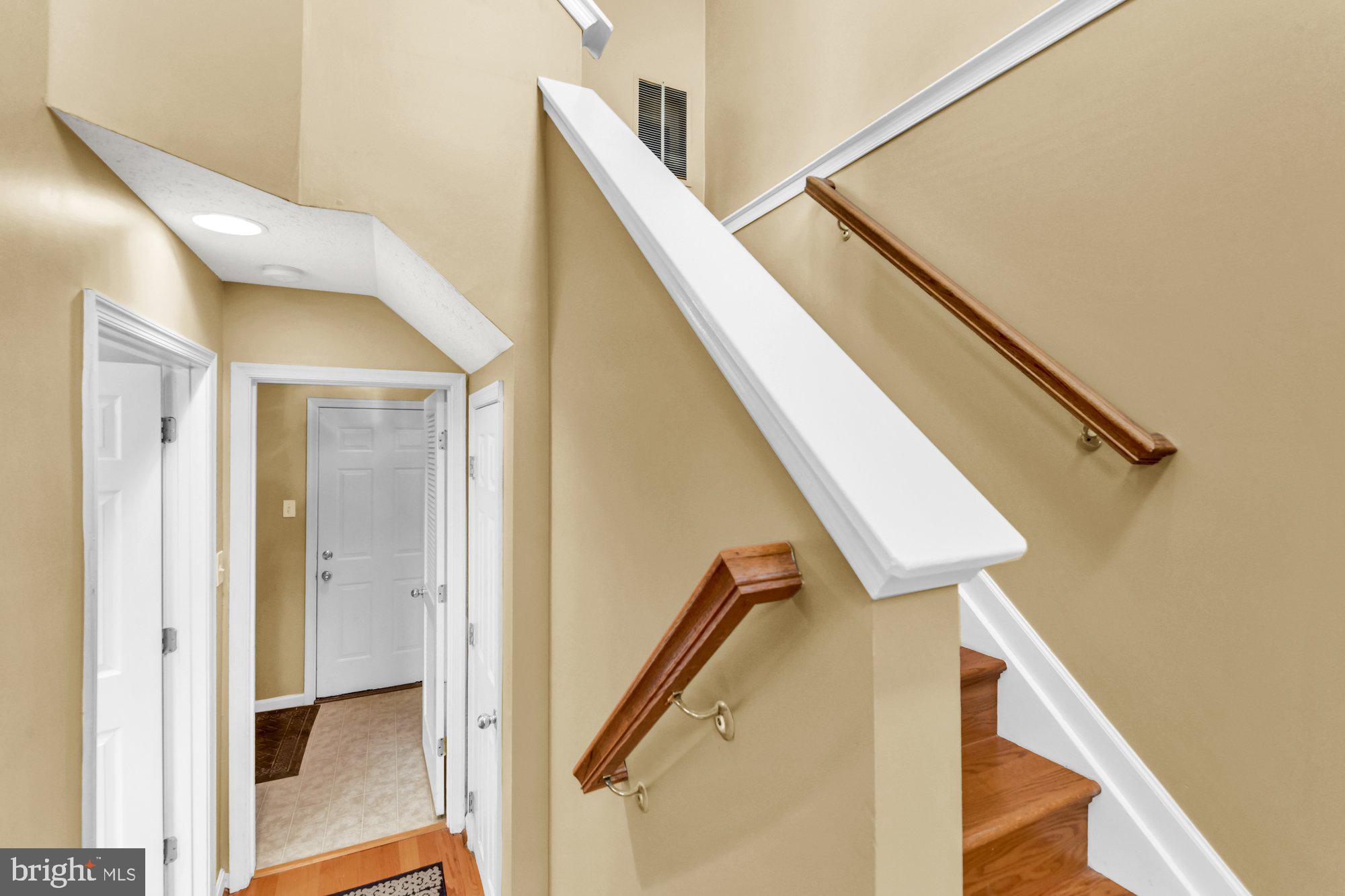845 Lowe Road Baltimore, MD 21220 - Photo 3 of 28
