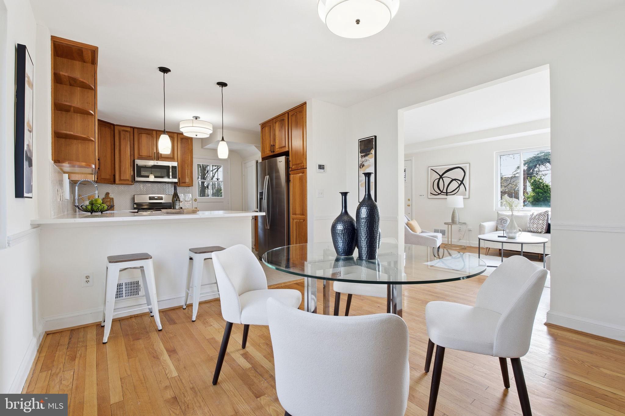 11527 Grandview Avenue Silver Spring, MD 20902 - Photo 11 of 36