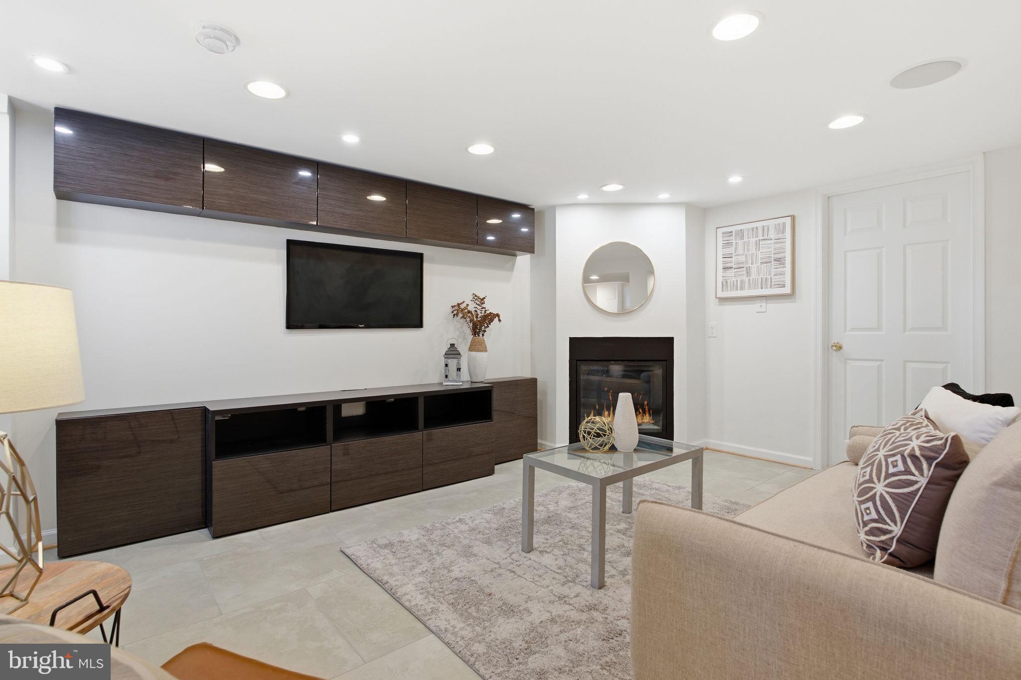 11527 Grandview Avenue Silver Spring, MD 20902 - Photo 26 of 36