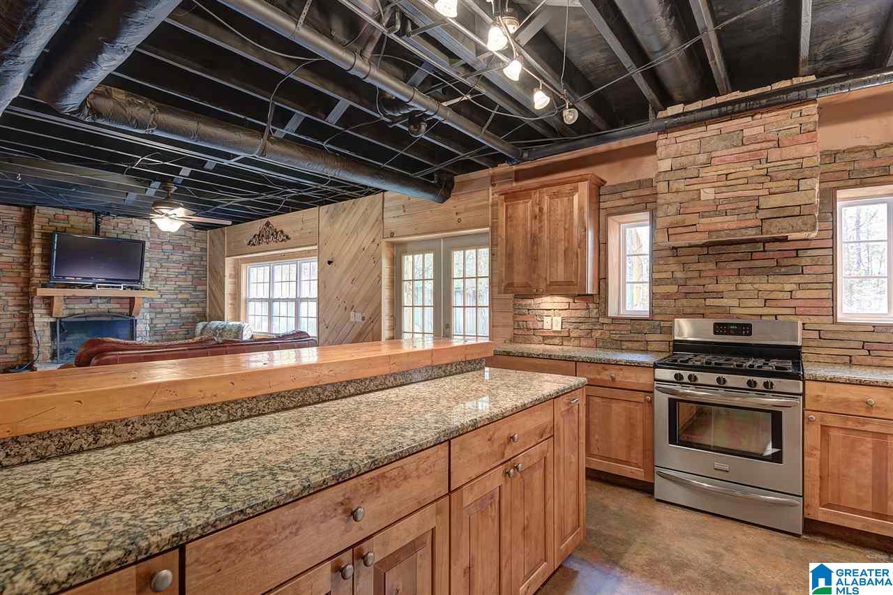 3702 Turkey Run Jasper, AL 35504 - Photo 6 of 38