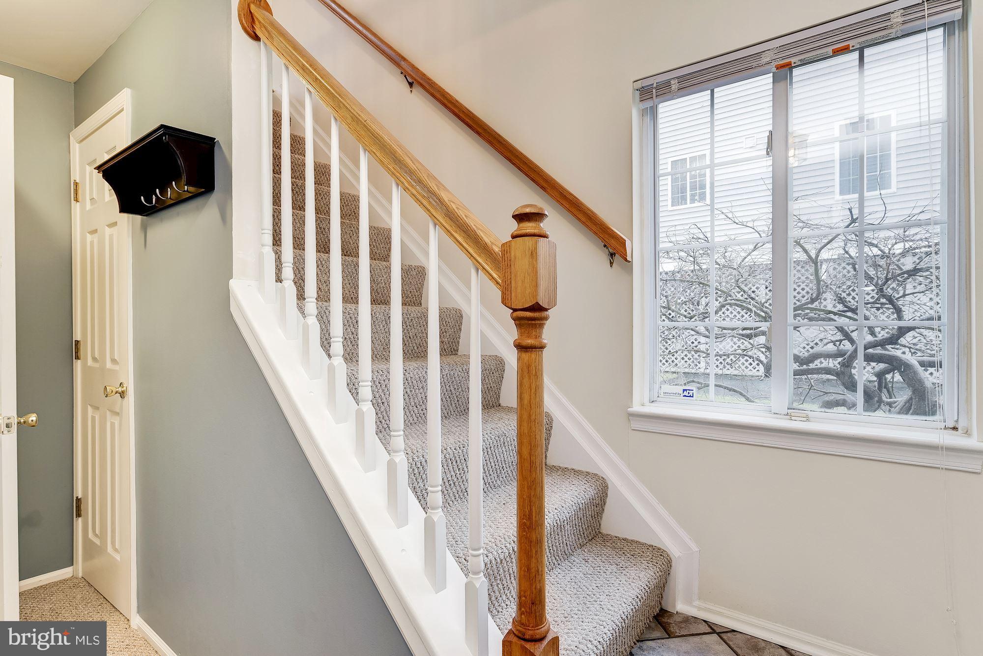 103 Mariners Point Drive Baltimore, MD 21220 - Photo 2 of 30 Foyer