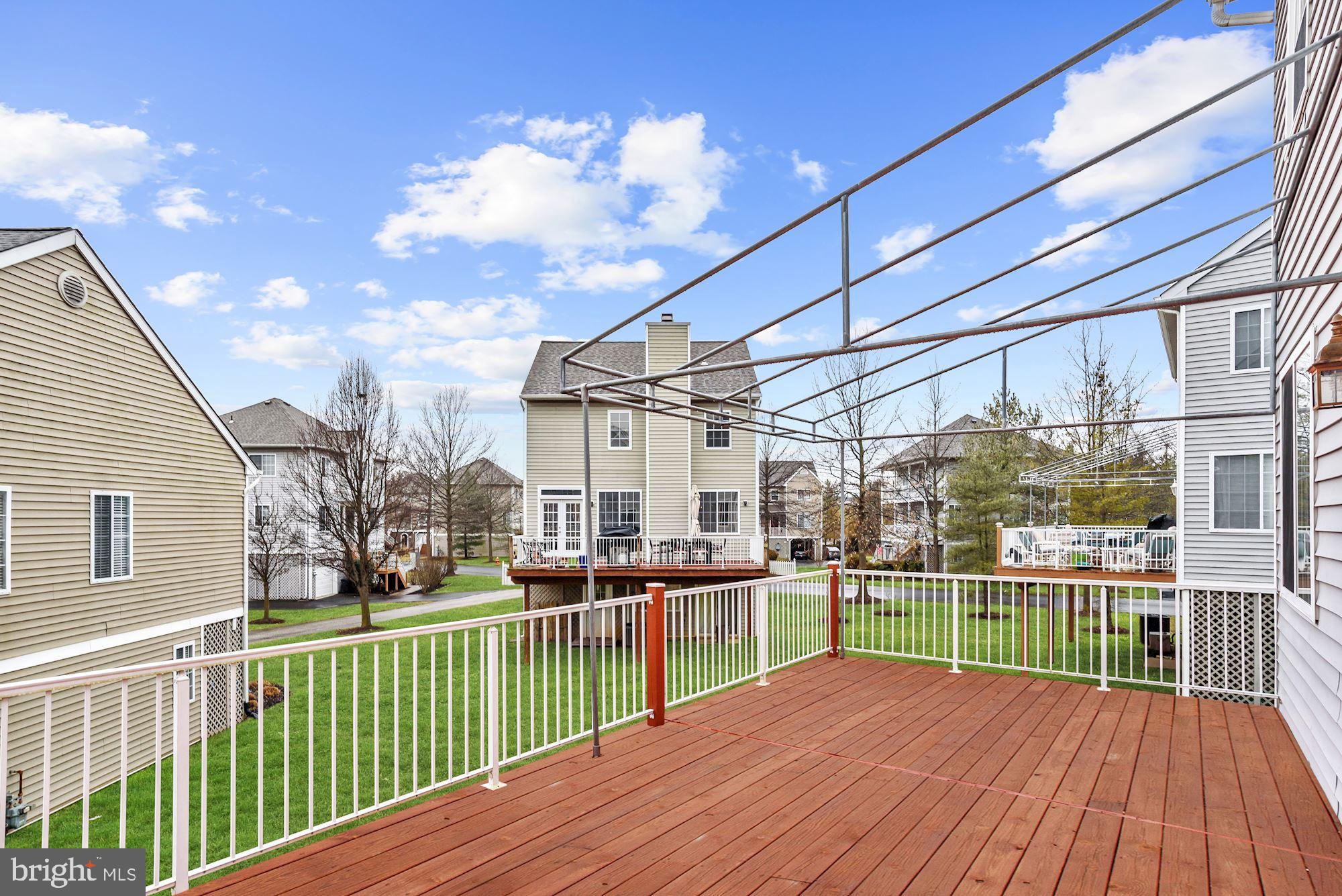103 Mariners Point Drive Baltimore, MD 21220 - Photo 27 of 30 Deck
