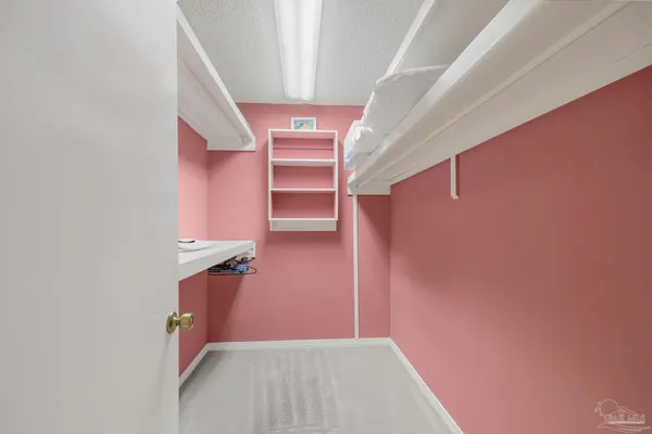 $300,000 | 333 South 61st Avenue, Unit 6, Pensacola, FL 32506