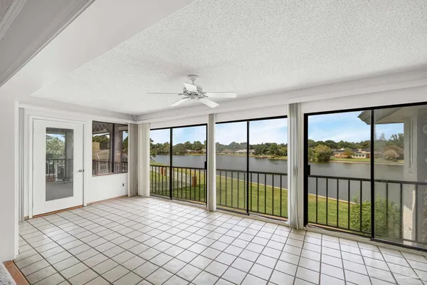 $300,000 | 333 South 61st Avenue, Unit 6, Pensacola, FL 32506