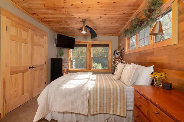 $1,125,000 | 6008 Eagle Lane, Carrabassett Valley, ME 04947