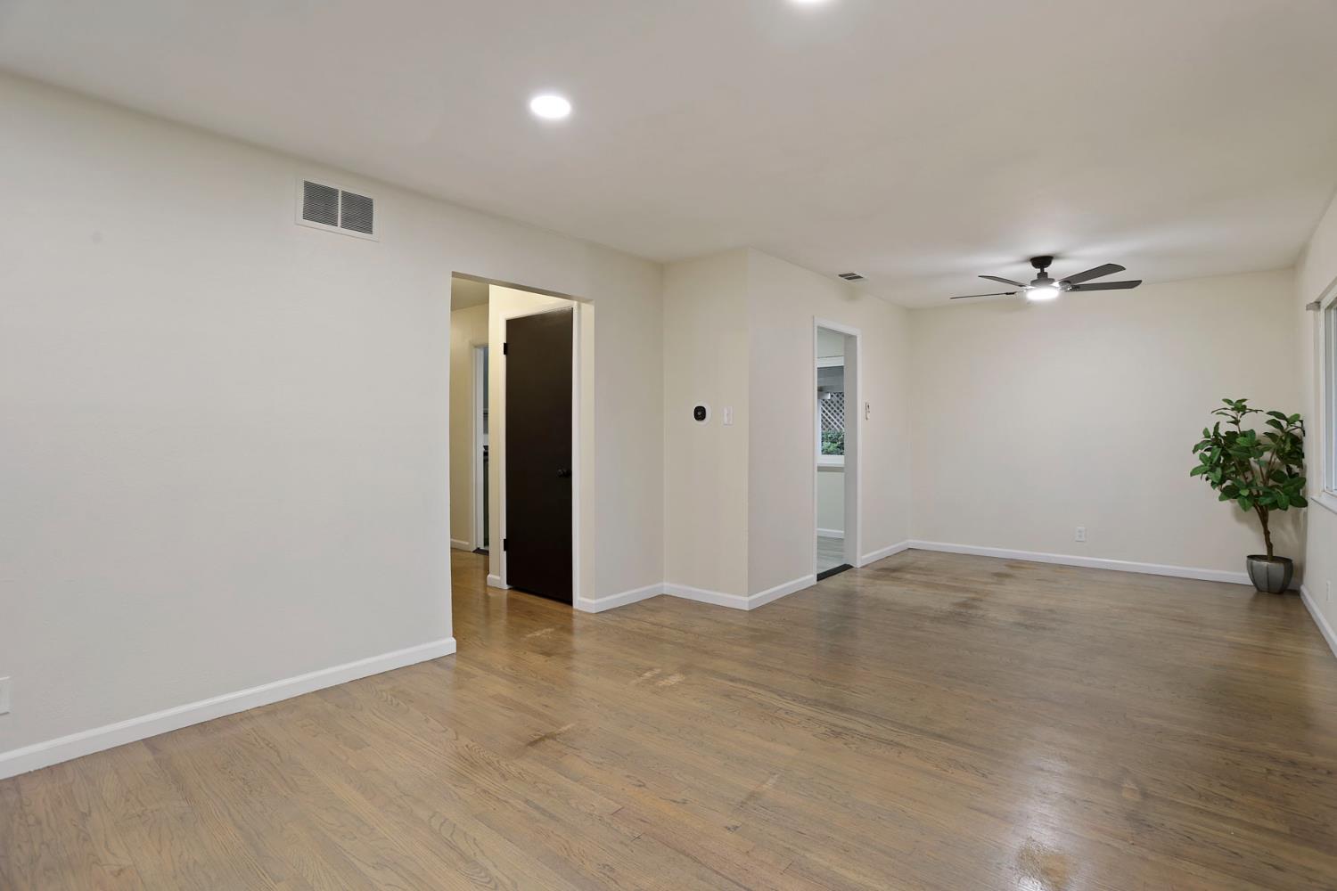 32 South Corinth Avenue Lodi, CA 95242 - Photo 18 of 48